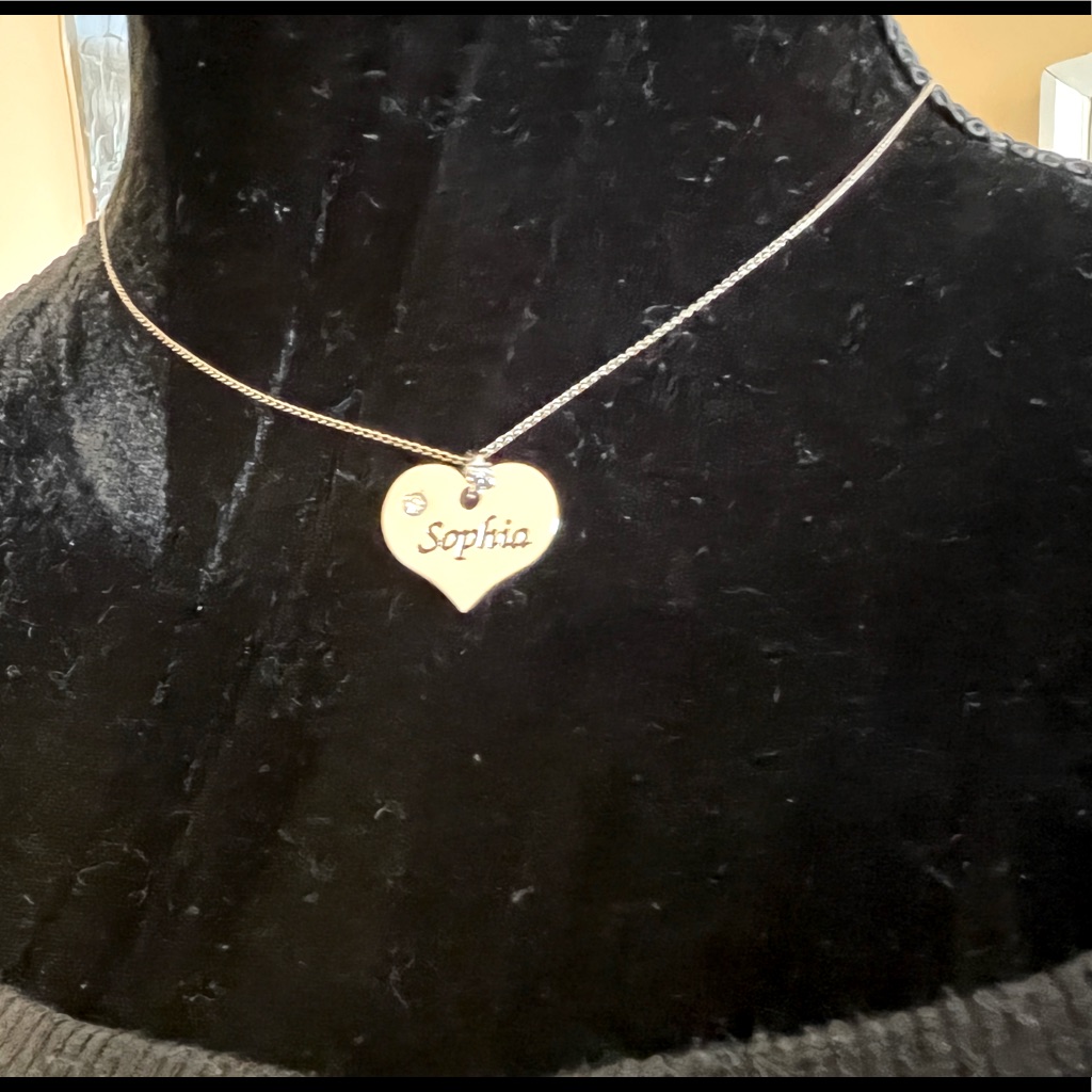 Beautiful Sterling Silver Chain With A Heart Pendant With The Name "Sophia"
